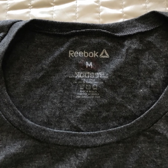 Reebok gray muscle tee - Picture 4 of 5